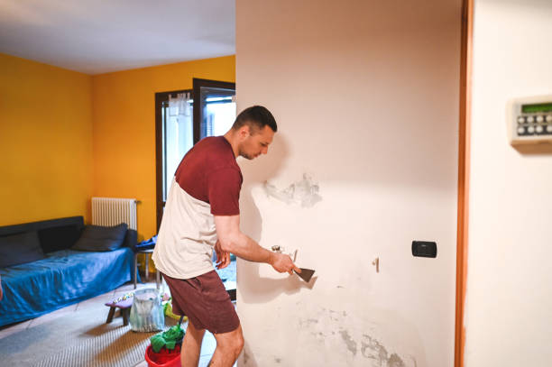 Best Water Damage Restoration  in Kingsburg, CA